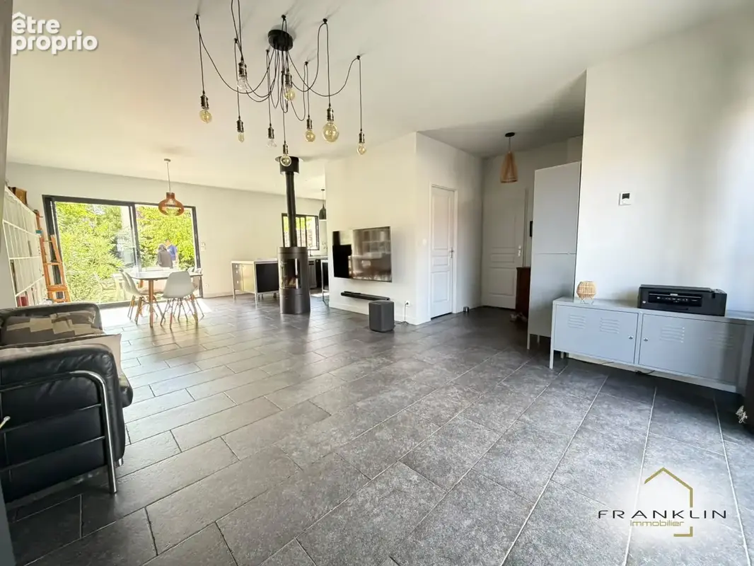 Exclusivité  MITRY-MORY   Pavillon contemporain de 2015 117 m2 DPE B - photo 2