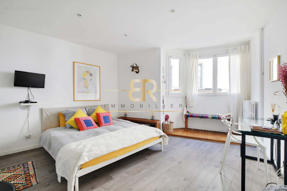 Appartement à PARIS-4E