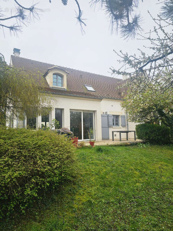 Maison à PRECY-SUR-OISE