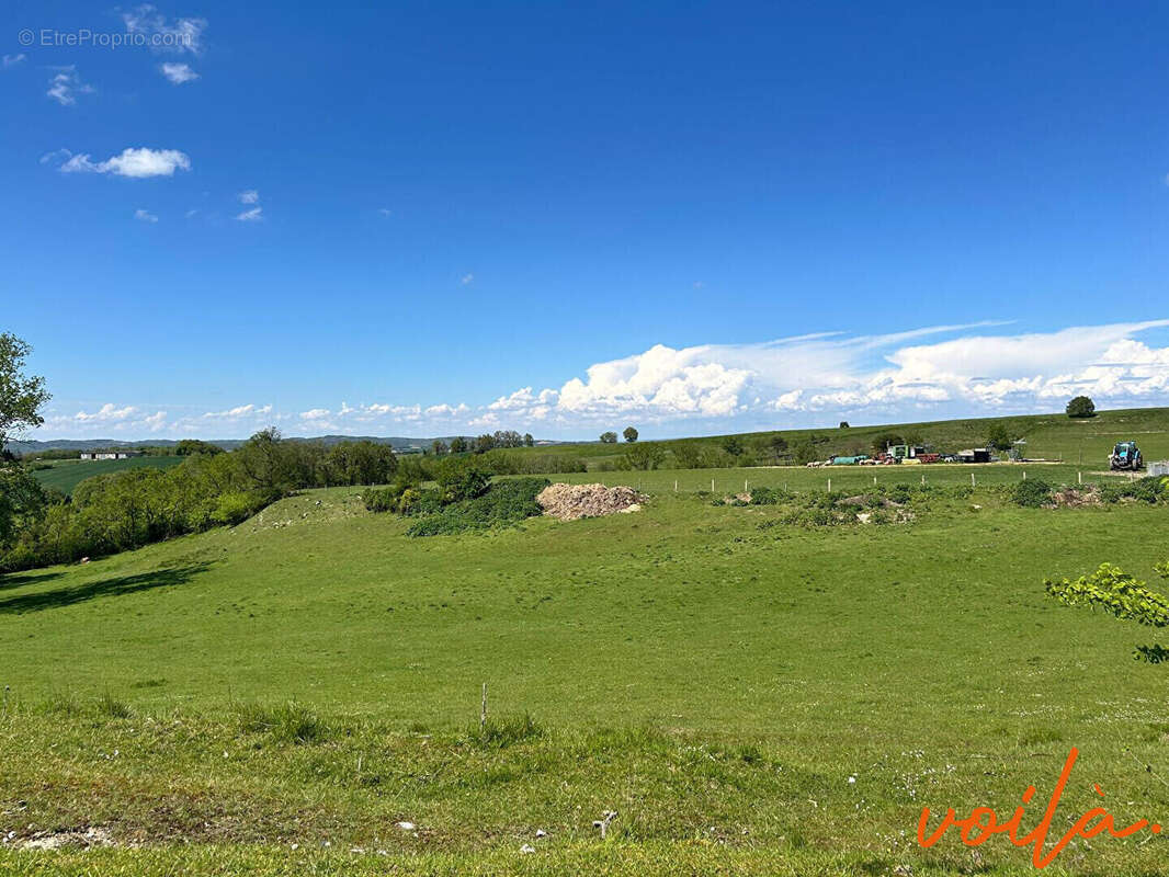 Maison à BELVEZE-DU-RAZES