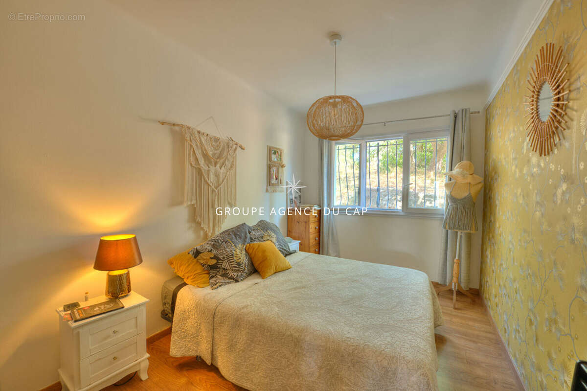 Appartement à SAINT-RAPHAEL