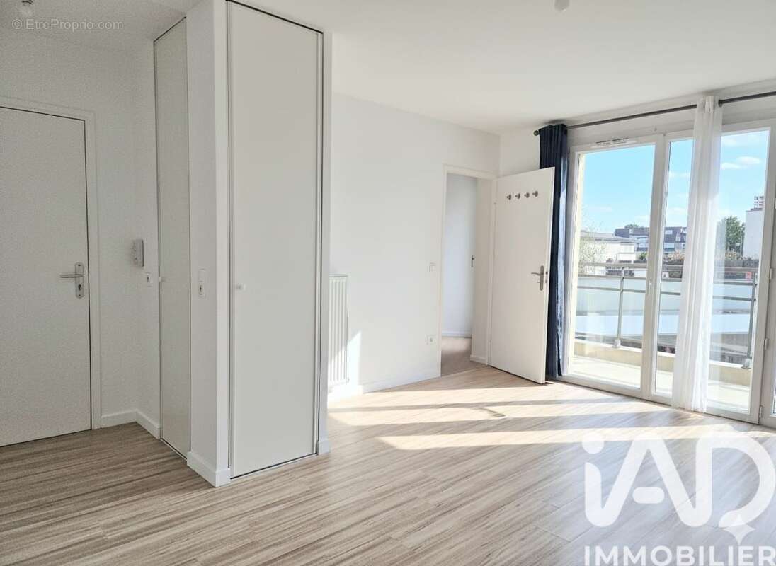 Photo 4 - Appartement à CORBEIL-ESSONNES