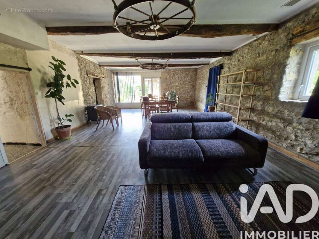 Maison 220 m² à Montesquiou  - photo 5