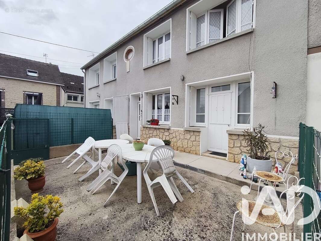 Maison 130 m² à Jutigny  - photo 2