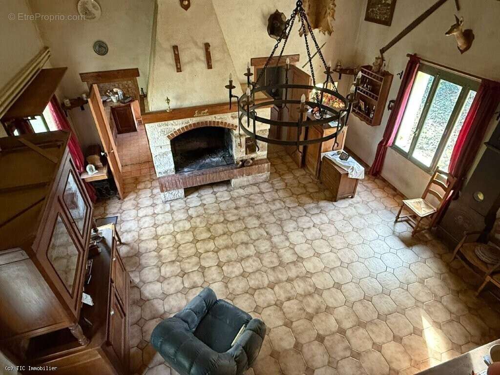 Maison à VERTEUIL-SUR-CHARENTE