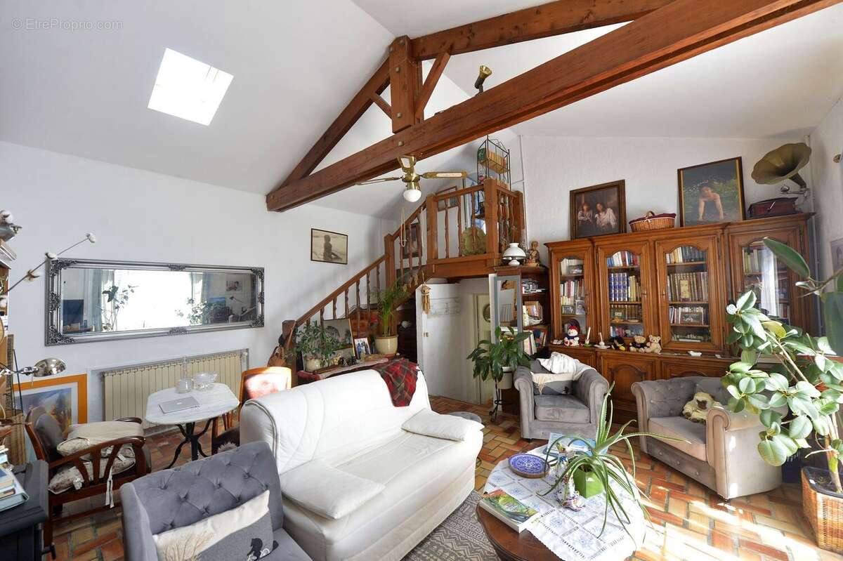 Maison à BARZAN