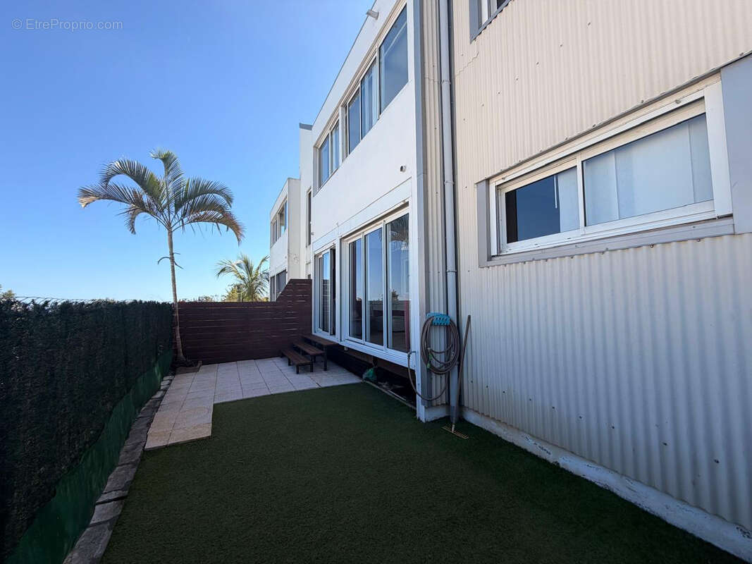 Appartement à SAINT-LEU