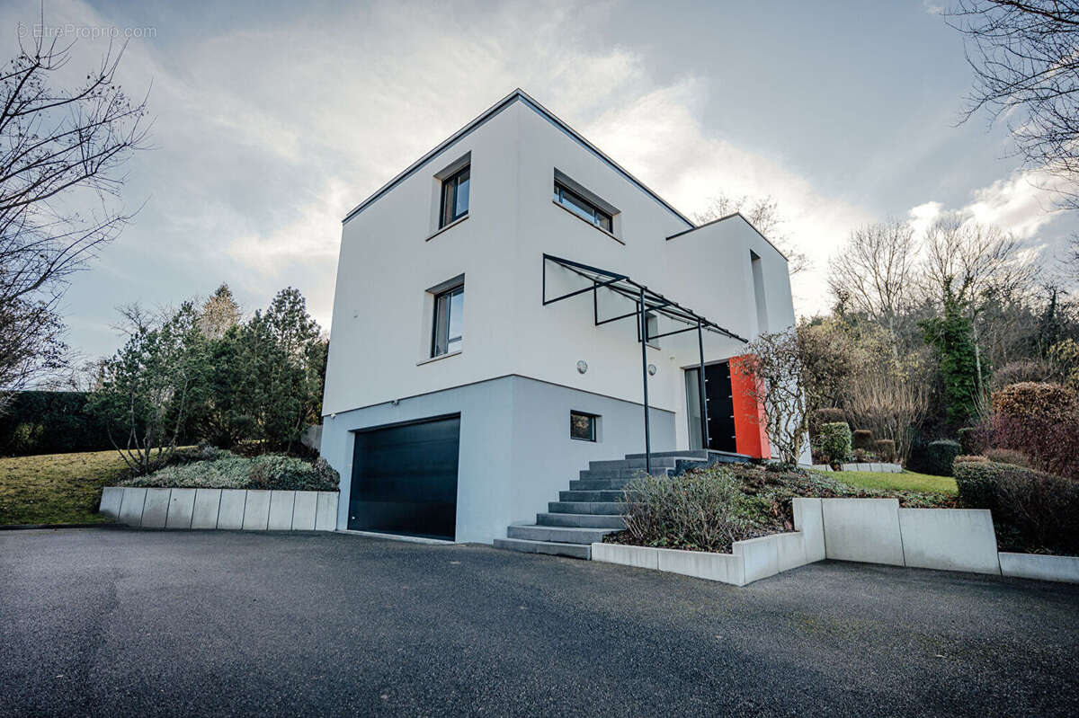 Maison à SOULTZ-HAUT-RHIN