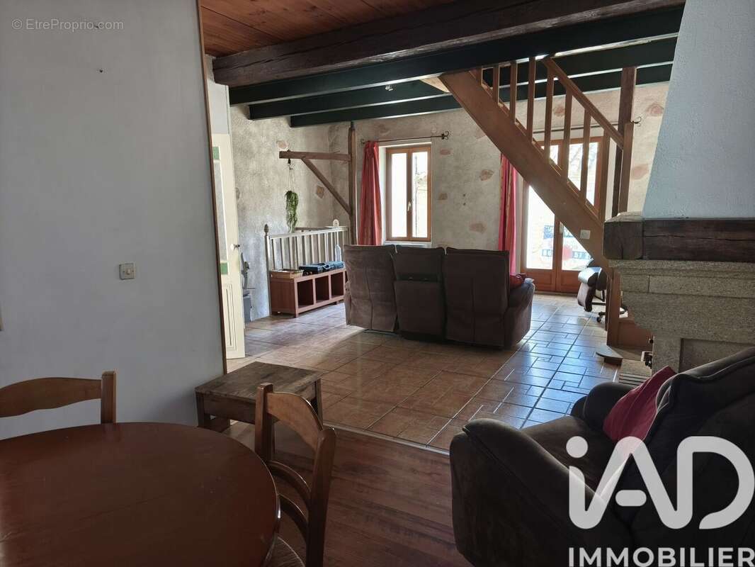 Photo 2 - Maison à FLEURY