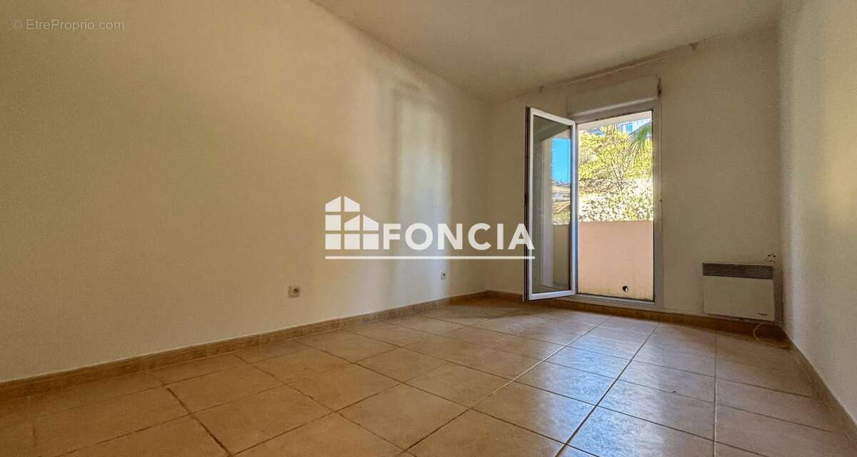 Appartement à HYERES