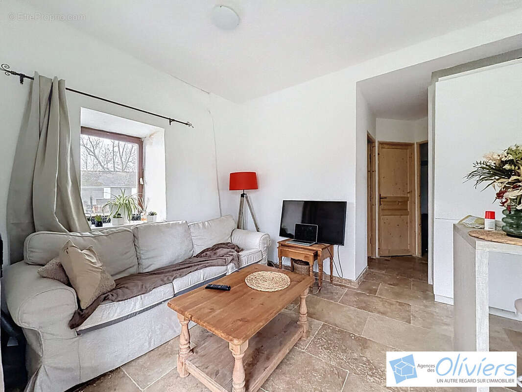 Appartement à SAINT-REMY-LES-CHEVREUSE
