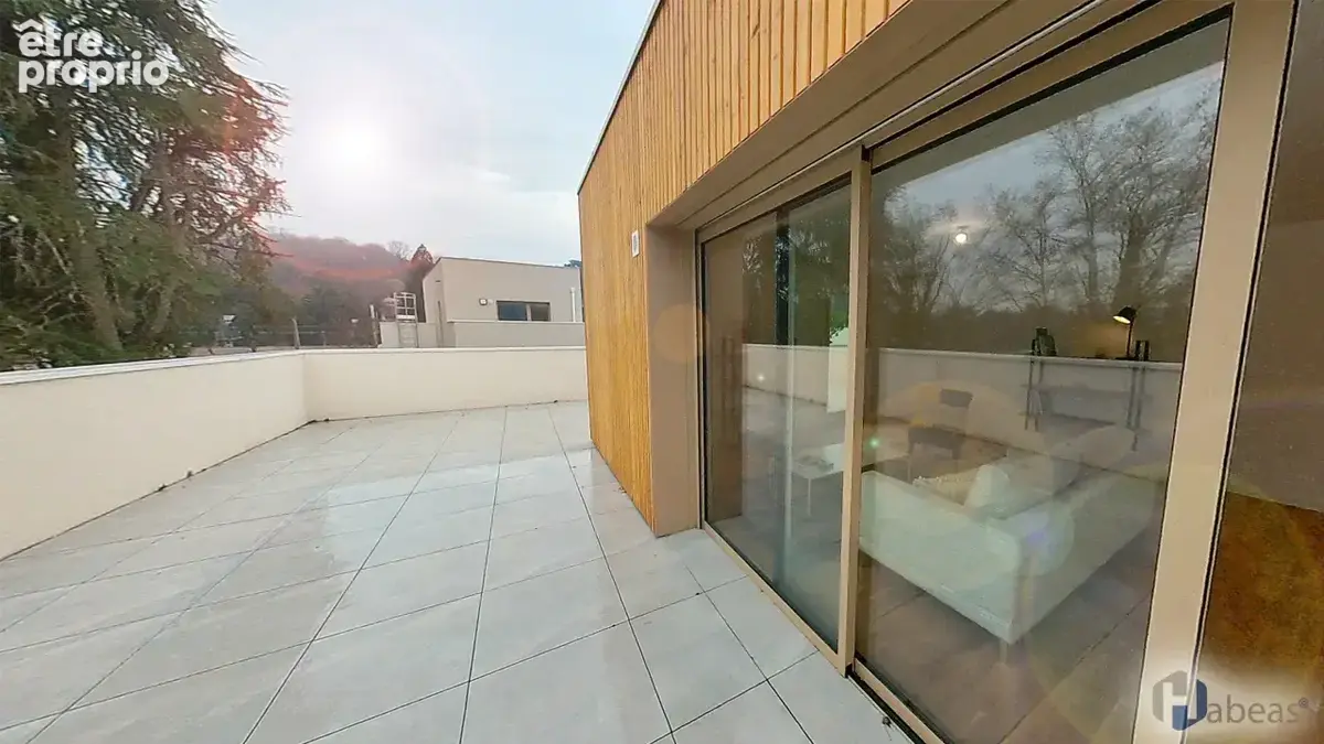 Appartement à VILLE-LA-GRAND