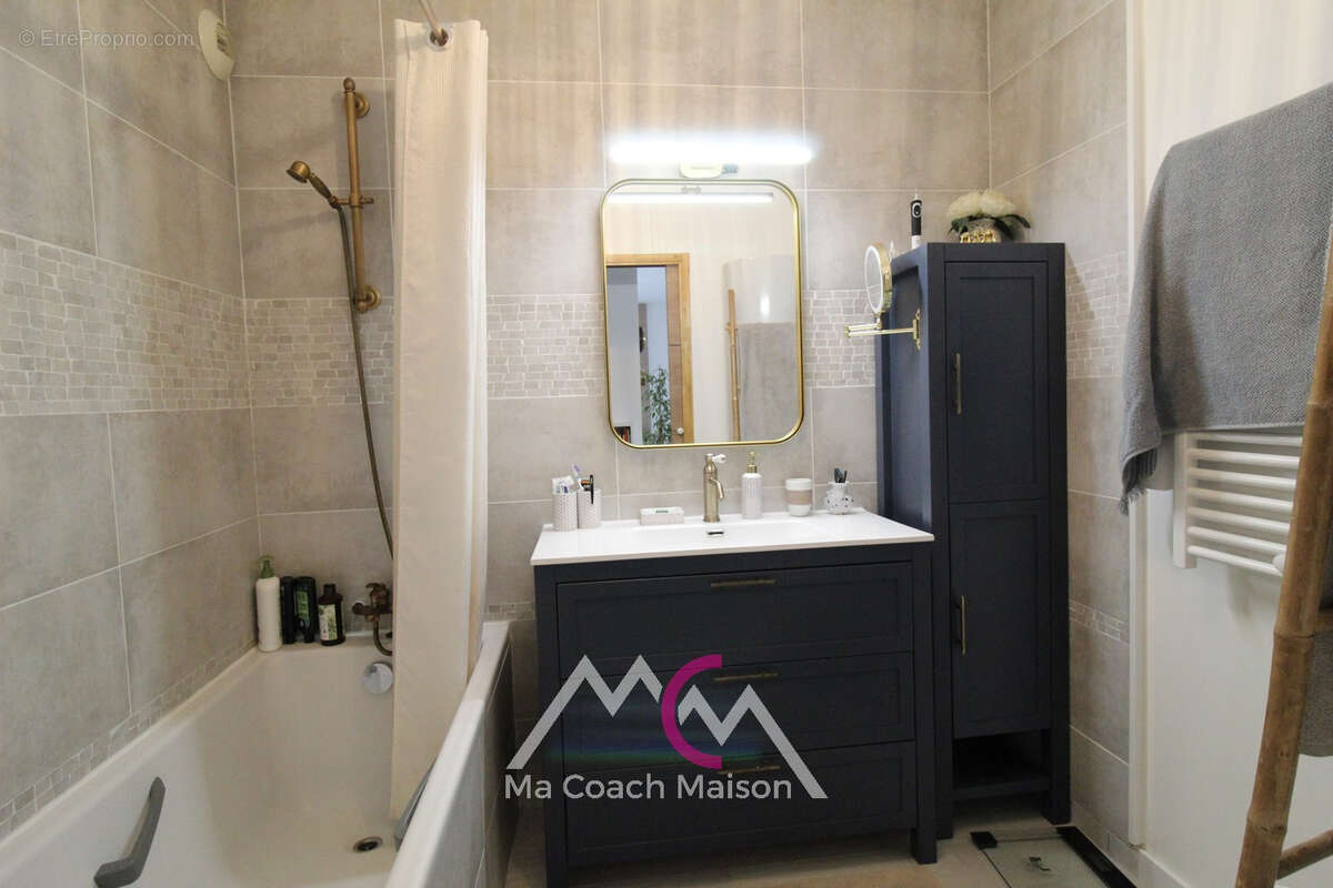 Maison à LE POULIGUEN