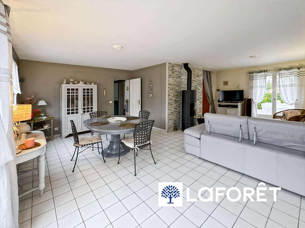 Maison à VILLEMOISSON-SUR-ORGE