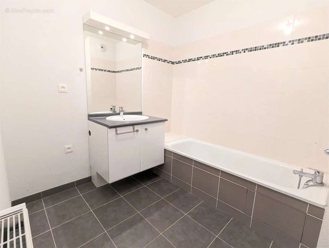 Appartement à PLAISANCE-DU-TOUCH