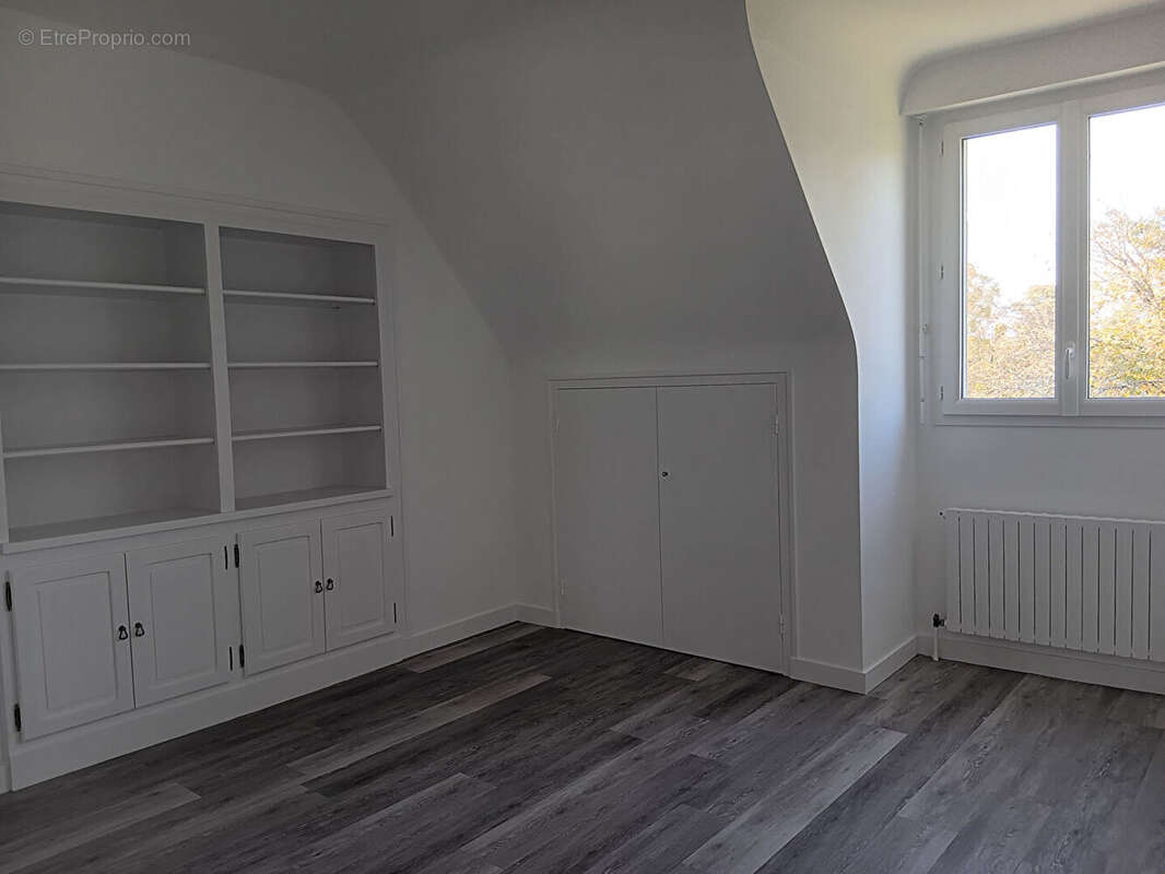 Maison à LOCOAL-MENDON