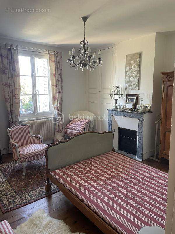 Maison à JOUE-LES-TOURS