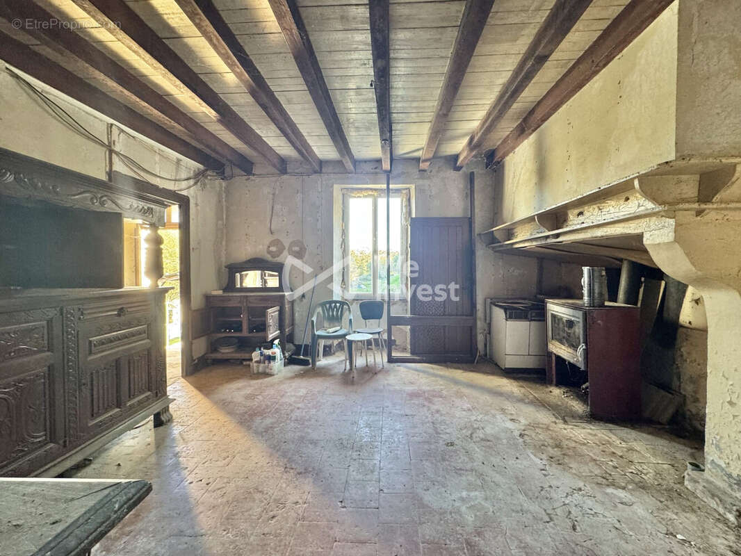 Maison à PIETS-PLASENCE-MOUSTROU