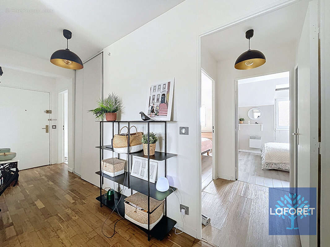 Appartement à CHILLY-MAZARIN