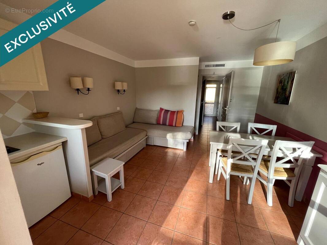 Photo 1 - Appartement à MANDELIEU-LA-NAPOULE