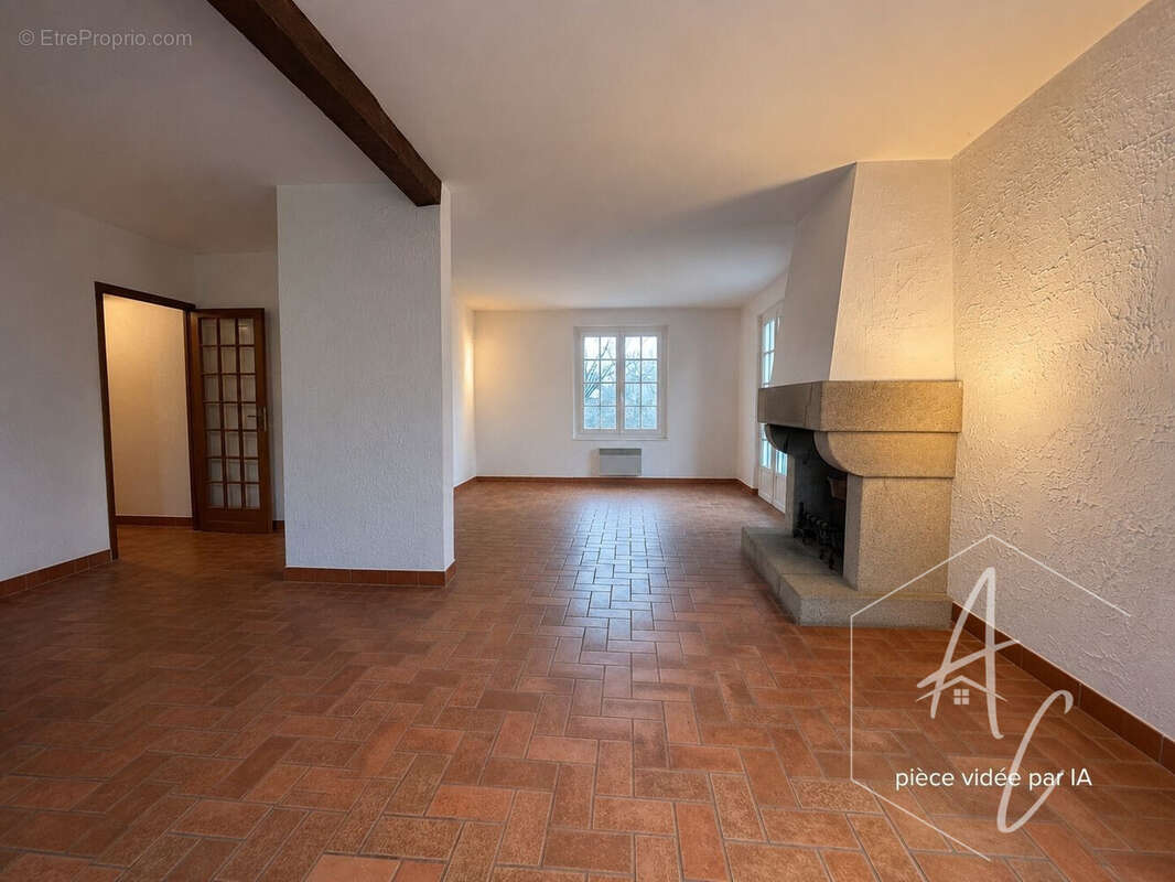 Maison à LA CHAPELLE-SUR-ERDRE