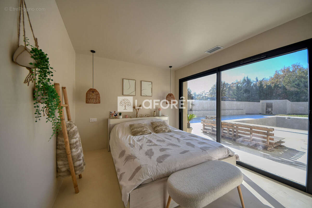 Maison à SAINT-JEAN-DE-RIVES