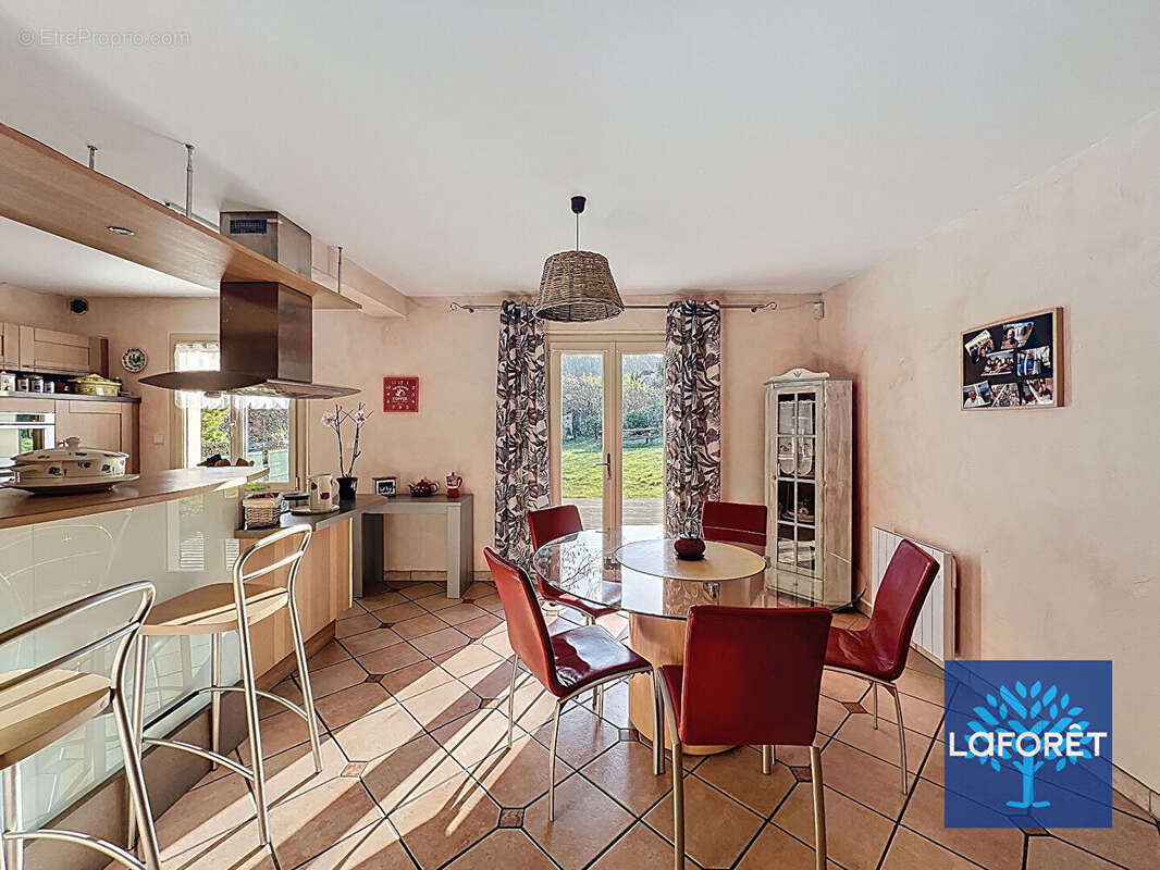 Maison Orveau 5 pièces 135 m2 - sous-sol total - 946 m² de terrain - photo 5