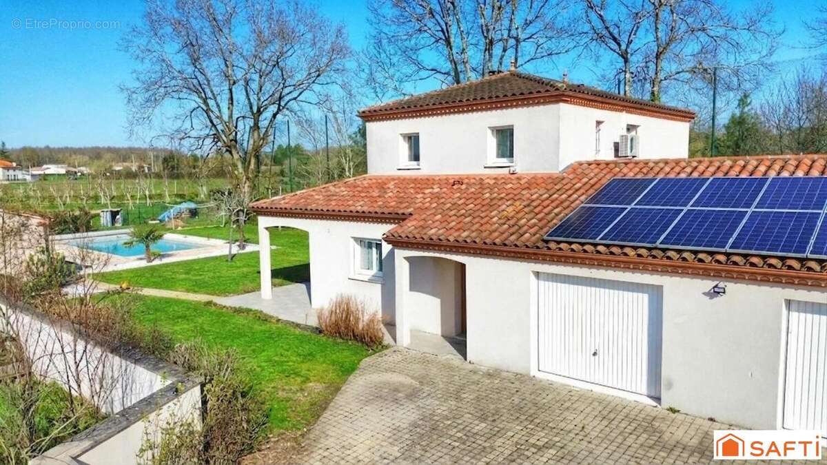 Maison 165 m² à Saint-Sylvestre-Sur-Lot  - photo 4