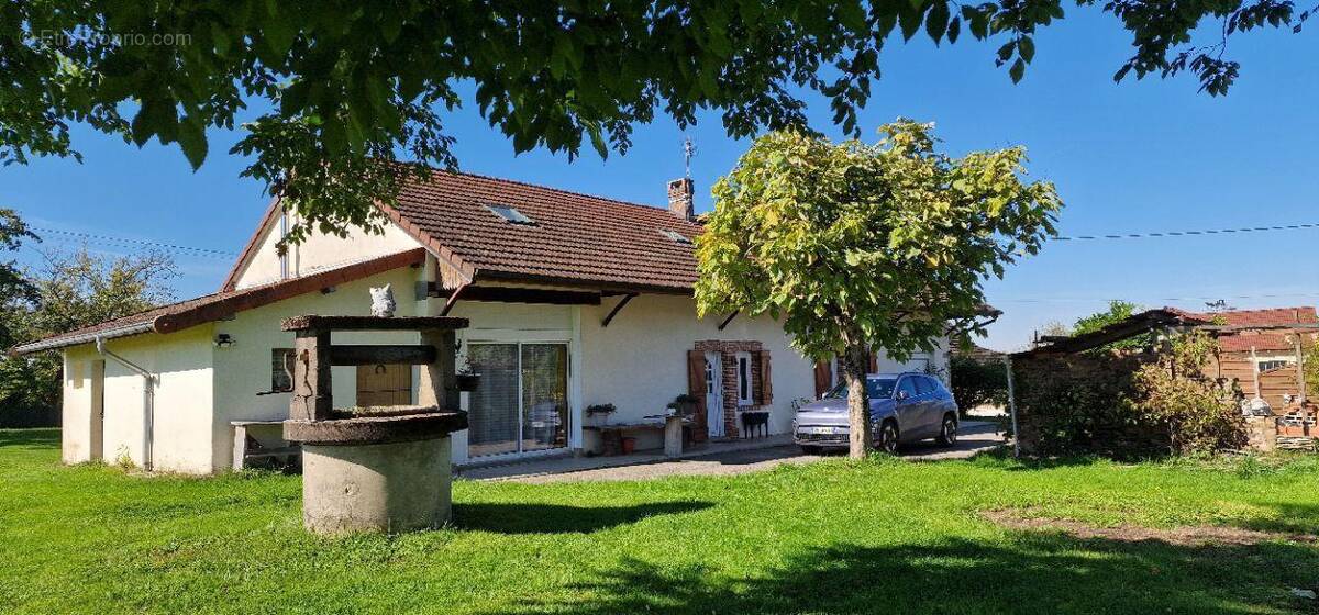 Maison à LONS-LE-SAUNIER