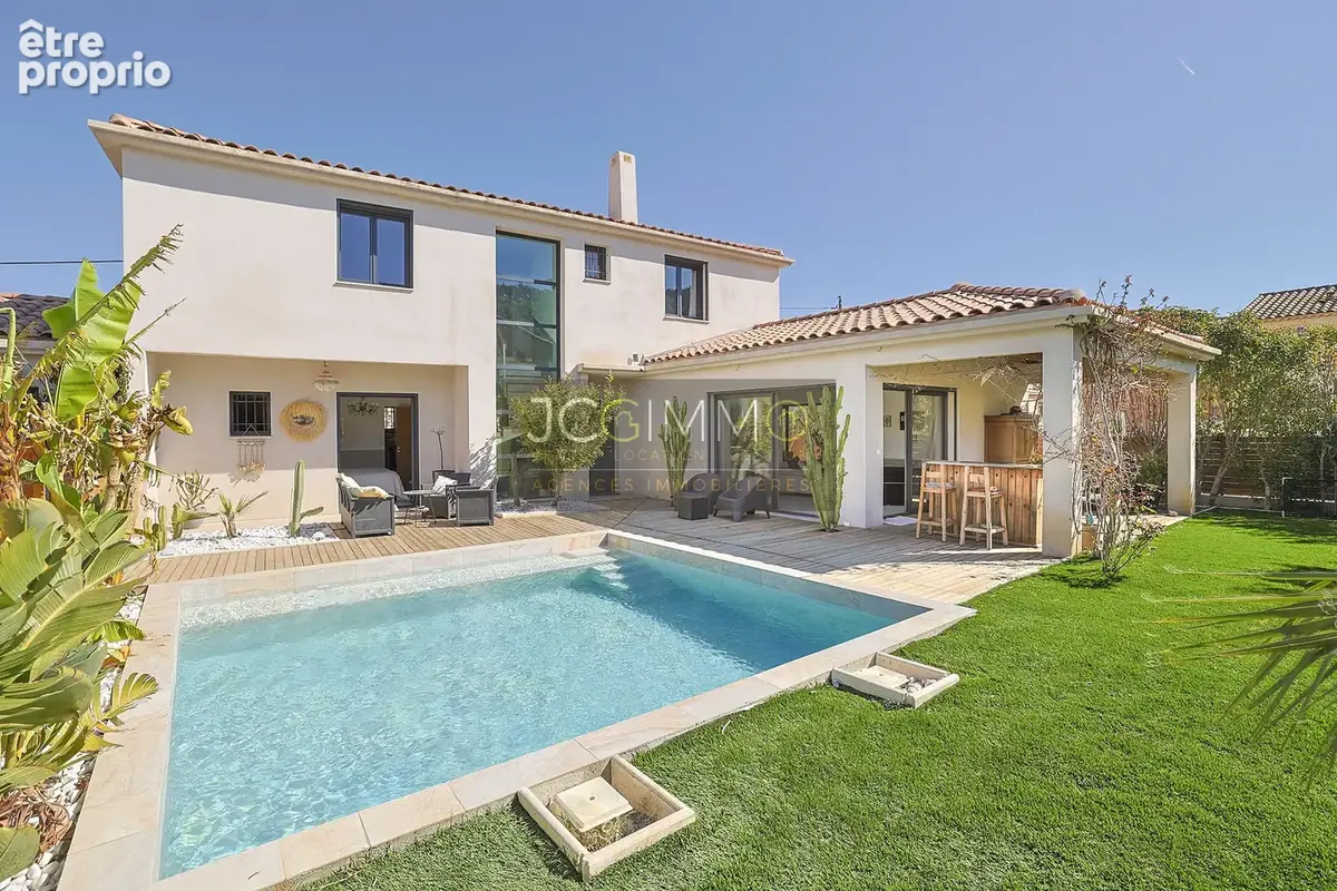 Villa contemporaine -152 m2 avec piscine et double garage à proximité des commodités - photo 5