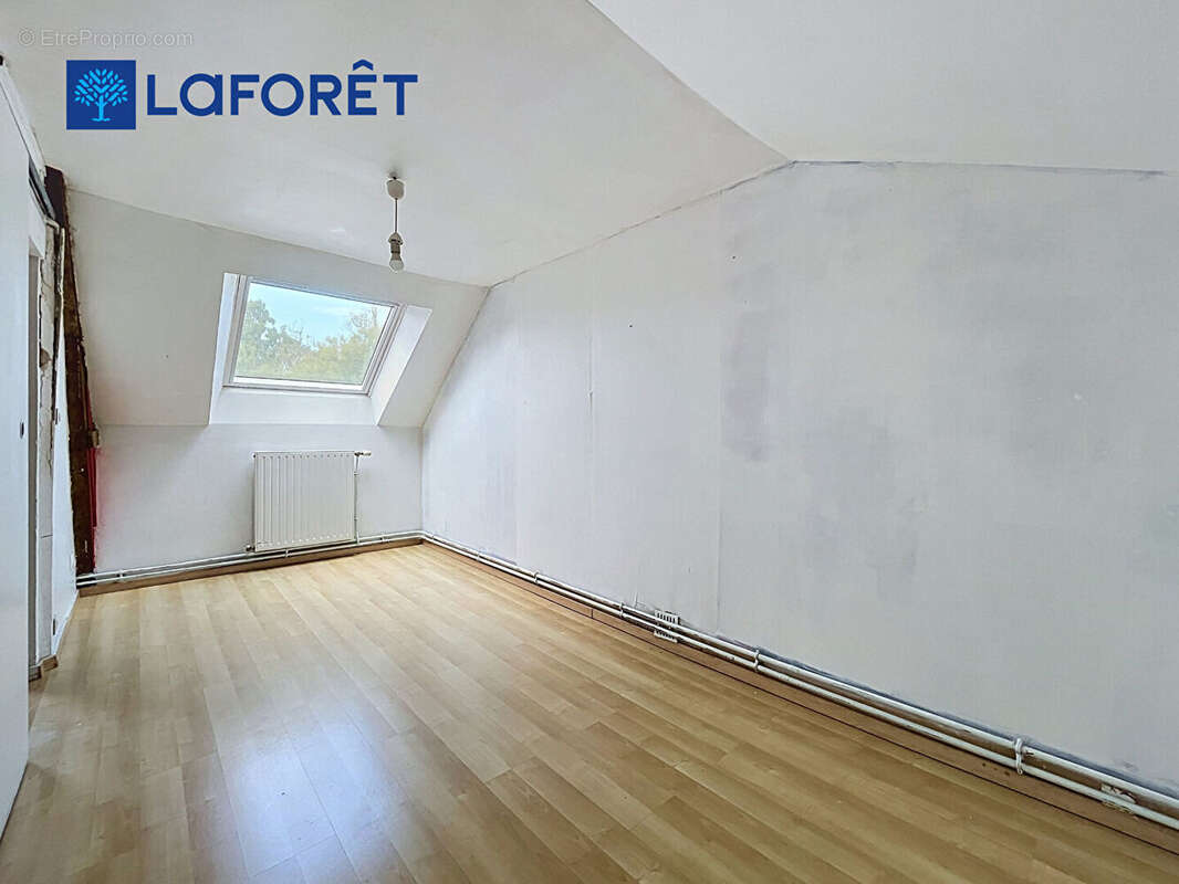 A VENDRE - Immeuble Saint Thuriau - photo 8