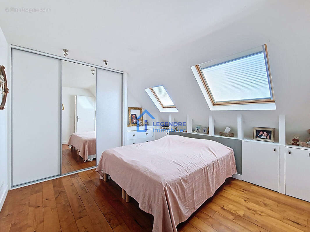 Maison à LA FRETTE-SUR-SEINE