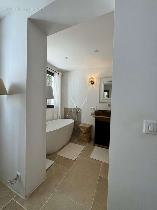 Appartement avec jardin a st tropez en hyper centre / place des lices a pied / byblos et tigrr - photo 12