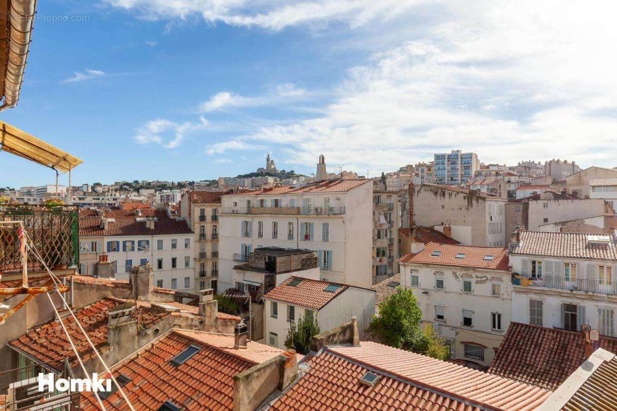 Appartement à MARSEILLE-7E