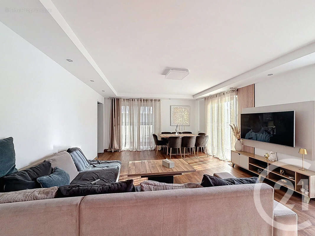 Maison à PLENEE-JUGON