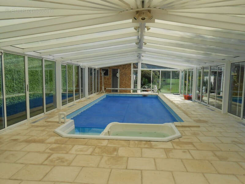 Maison à LE NEUBOURG