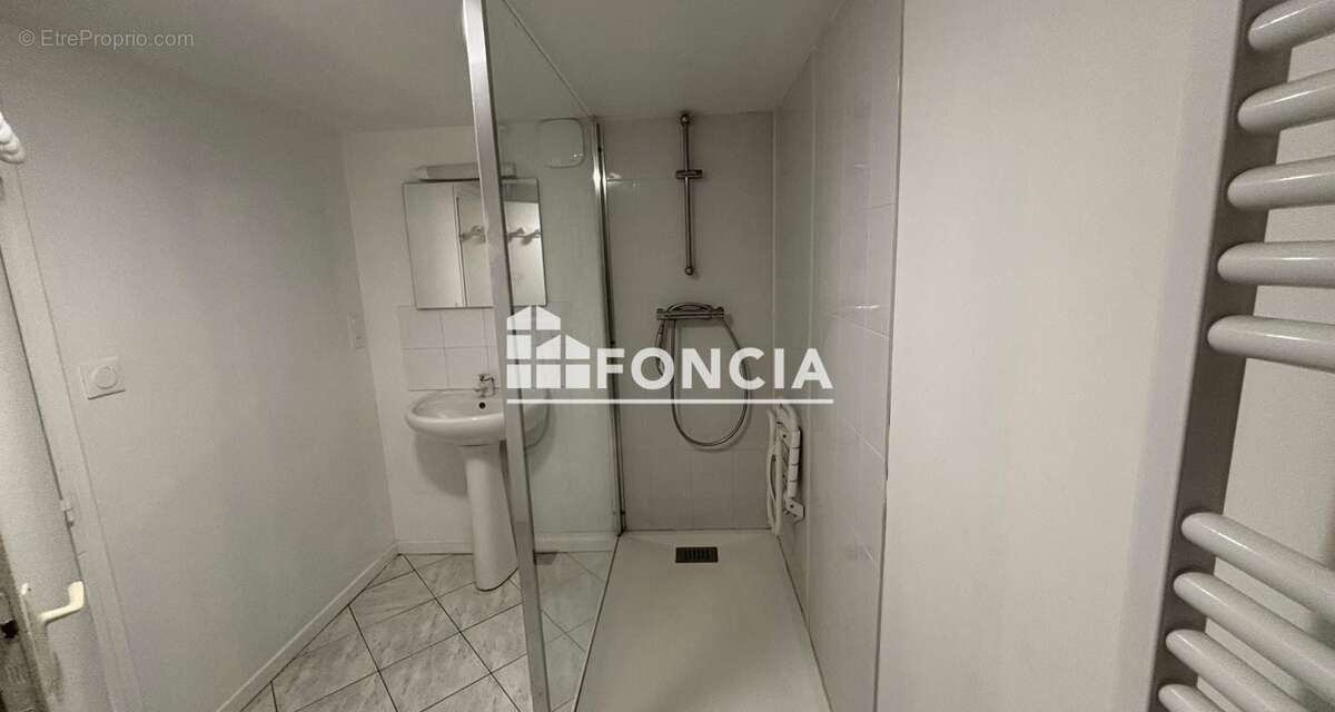 Maison en pierres avec terrain de près de 2,5 hectares - photo 5