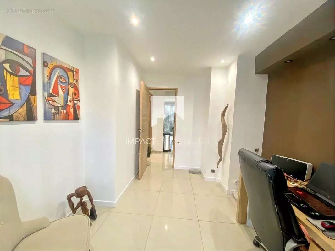 Appartement à HYERES