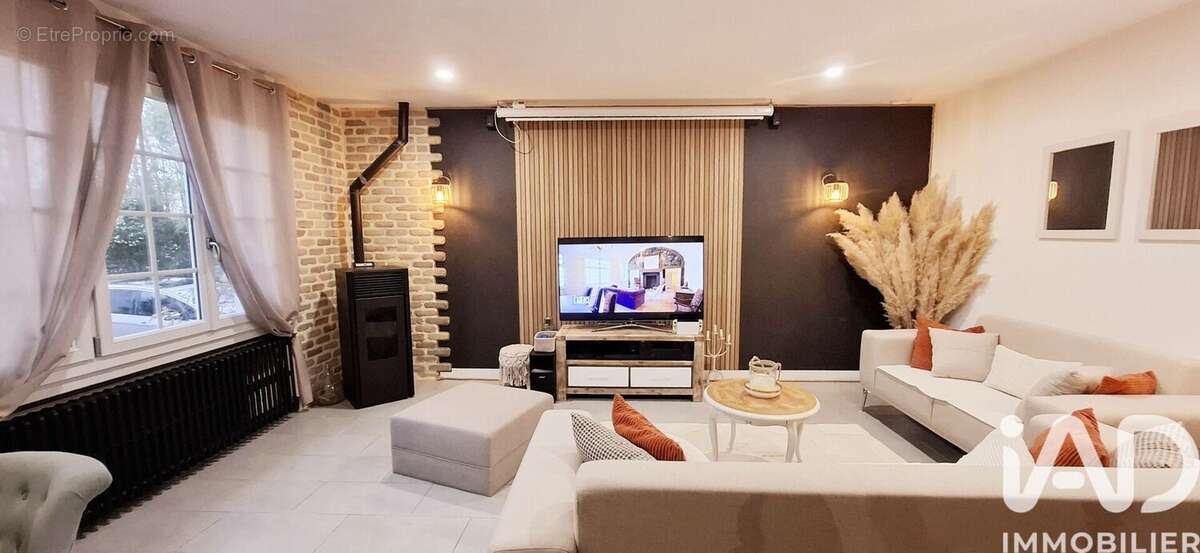 Photo 3 - Maison à NAINTRE