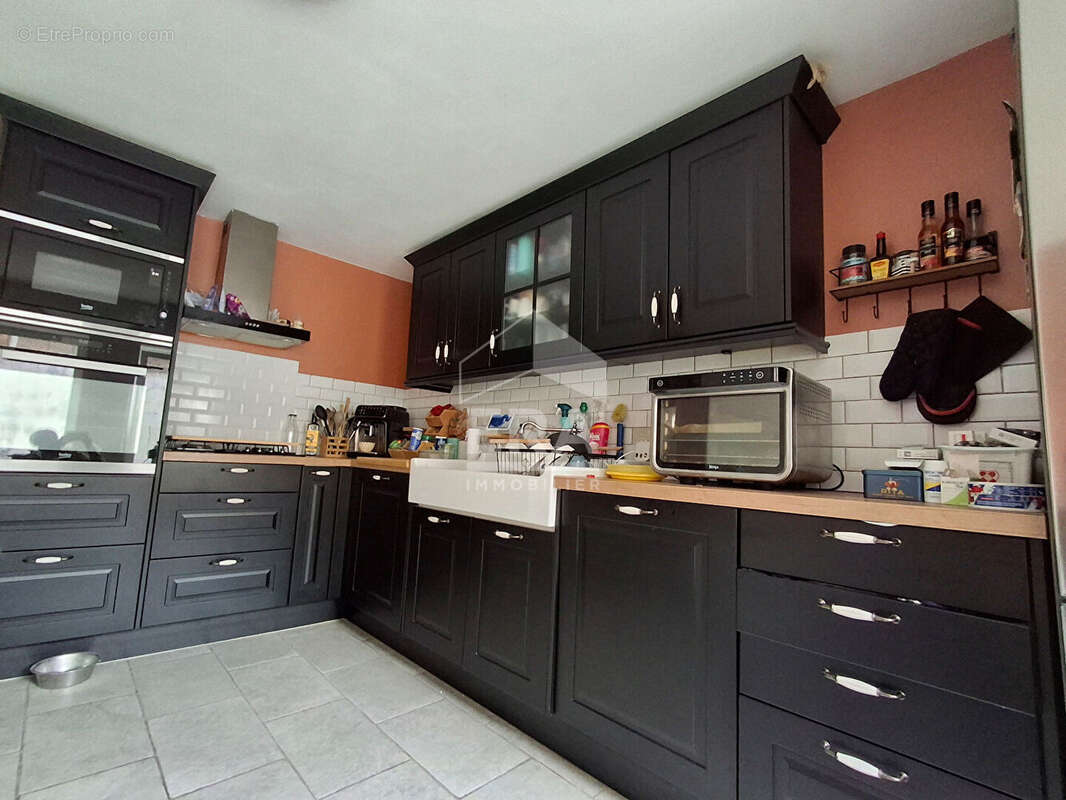 Maison à OSTRICOURT