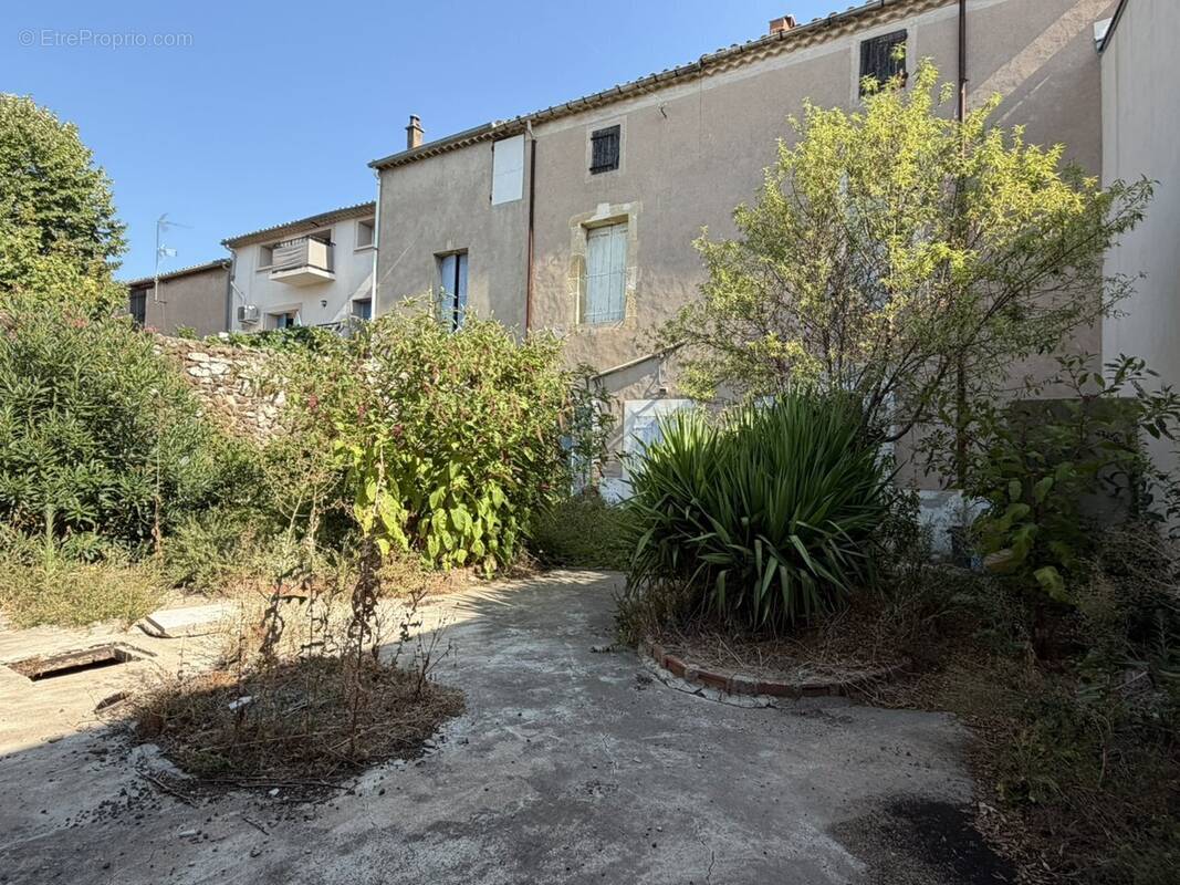 Maison de caractère avec jardin et remise  fort potentiel au cur de pomérols - photo 1