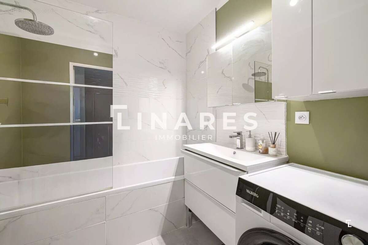 Appartement à MARSEILLE-12E