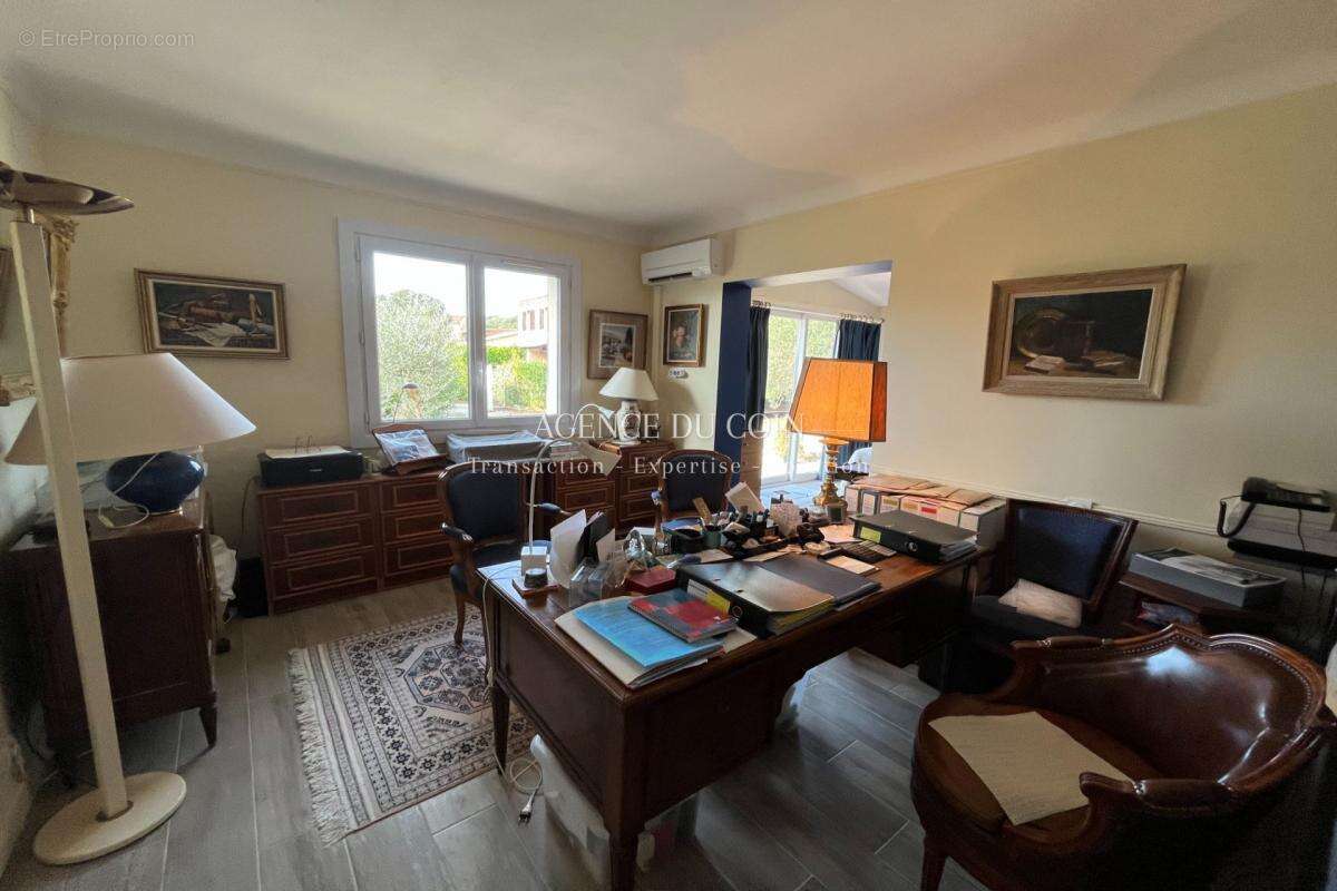 Maison à TRANS-EN-PROVENCE