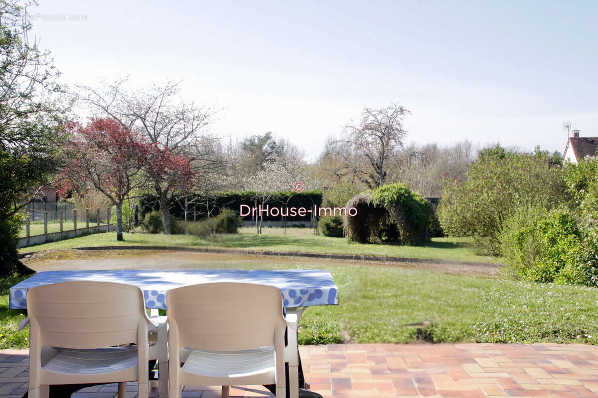 Maison à FERRIERES-EN-GATINAIS