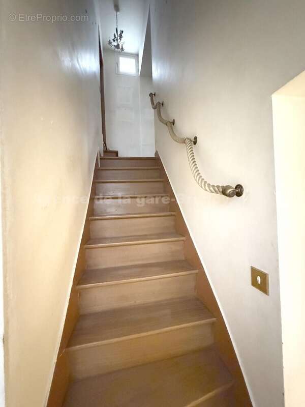 Escalier - Maison à BRUNOY