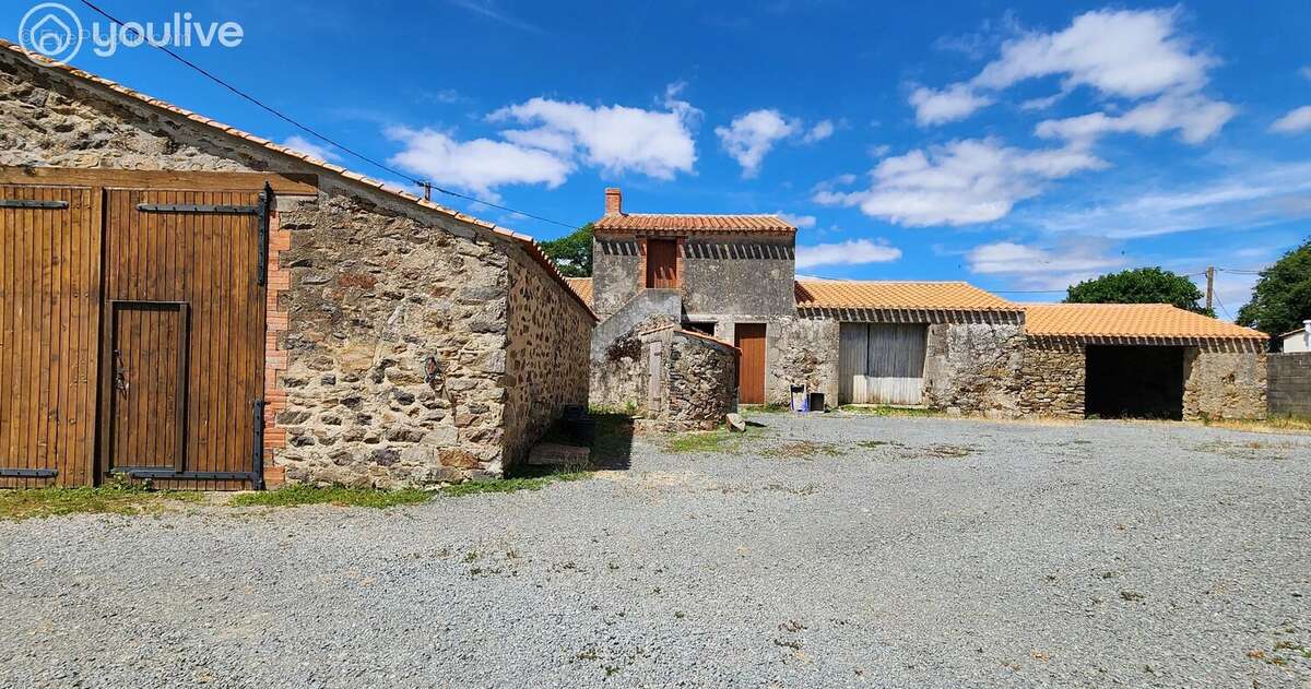 Magnifique propriété familiale avec étang et dépendances - photo 17