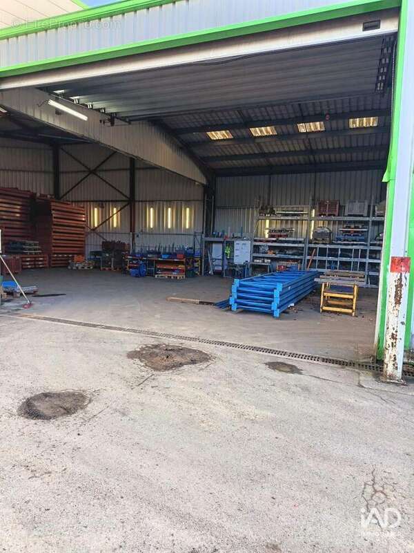 Photo 2 - Commerce à ABLIS