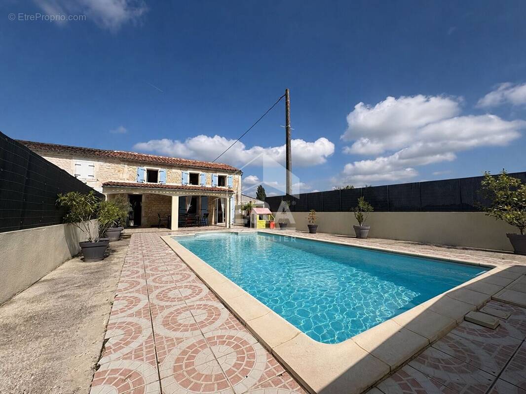 Maison à ECOYEUX