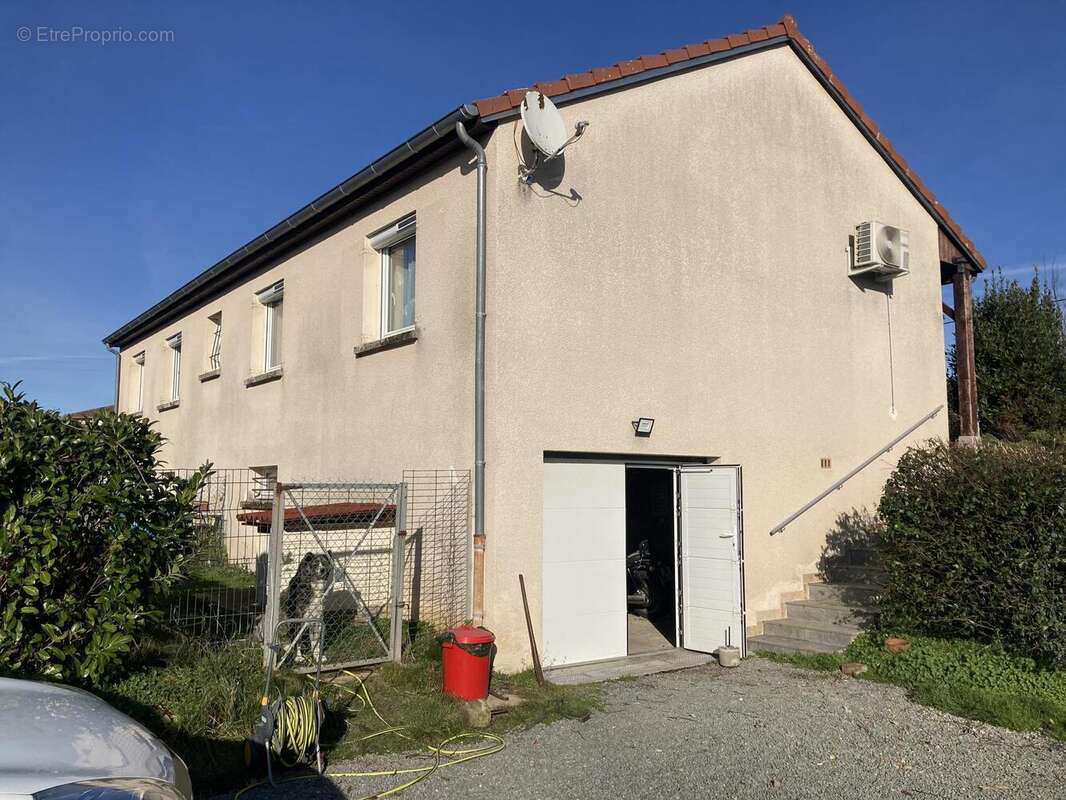 Photo 3 - Maison à CHARLIEU