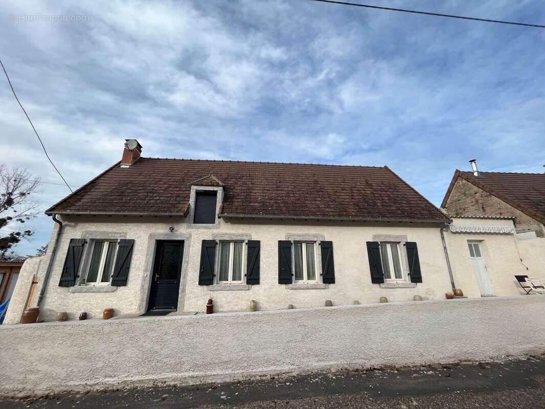 Maison à URCAY